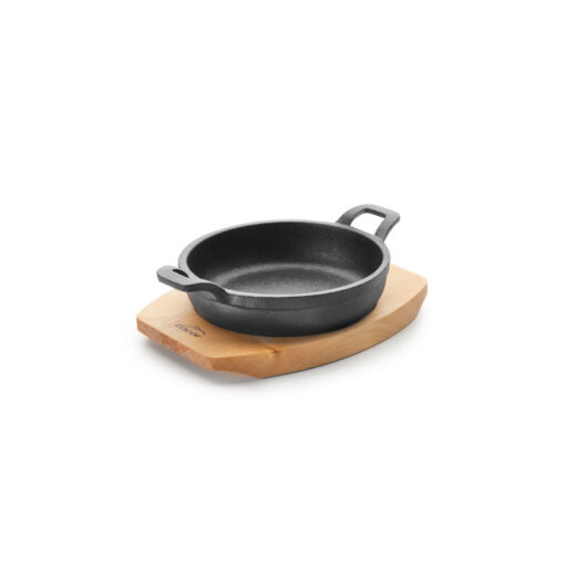 Lacor Serveerpan 12,5 cm op Houten Plank Magma